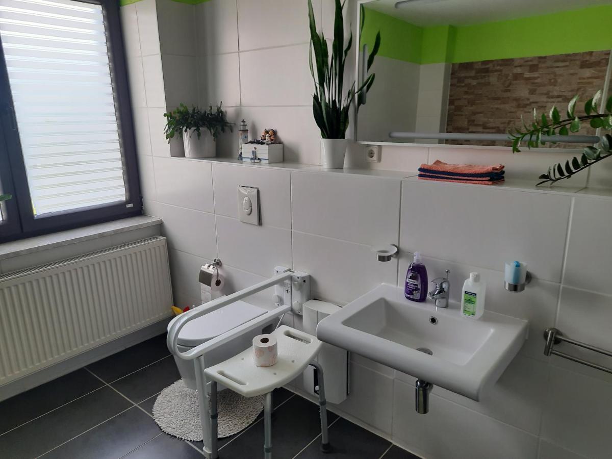 Joys Ferienwohnung Oberhausen  Exterior foto